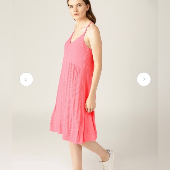 Esprit Pink Self Striped Dress. Size- S Fit M too - Picture 4 of 9